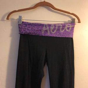 Small Black Aeropostale Yoga Pants